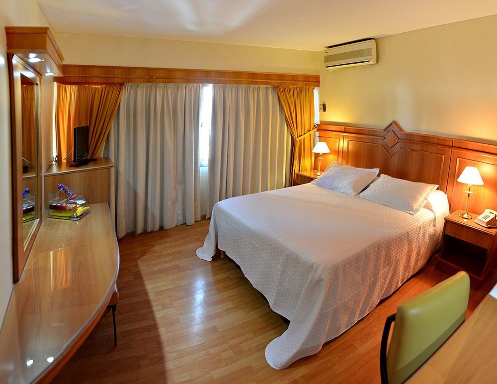 Hotel London Palace Montevideo Buitenkant foto